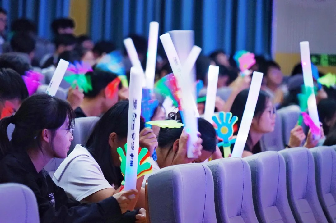 2f459829de5146d1b857d156e6ce2aeb.jpg 2f459829de5146d1b857d156e6ce2aeb.jpg