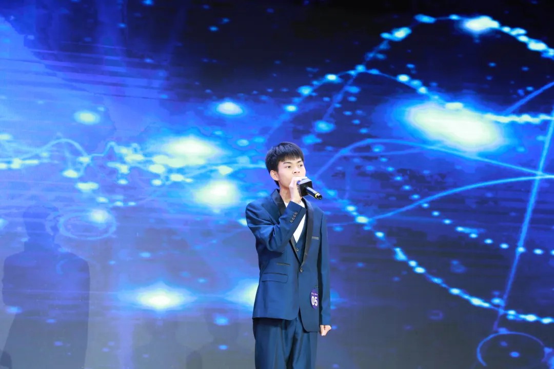 c2dc986cc3cd453bb0fe4c061a71d8c9.jpg c2dc986cc3cd453bb0fe4c061a71d8c9.jpg