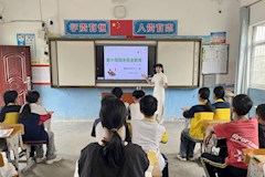 2016级吴晓婧：初心如磐育英才 深耕教坛绽芳华