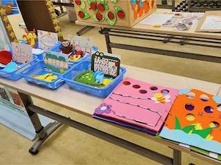 第五届全区优秀幼儿自制玩教具展评活动展出玩教具