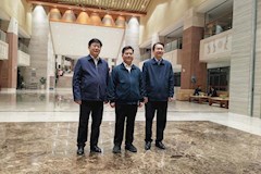 李纪恒河池调研，对学校情感如初